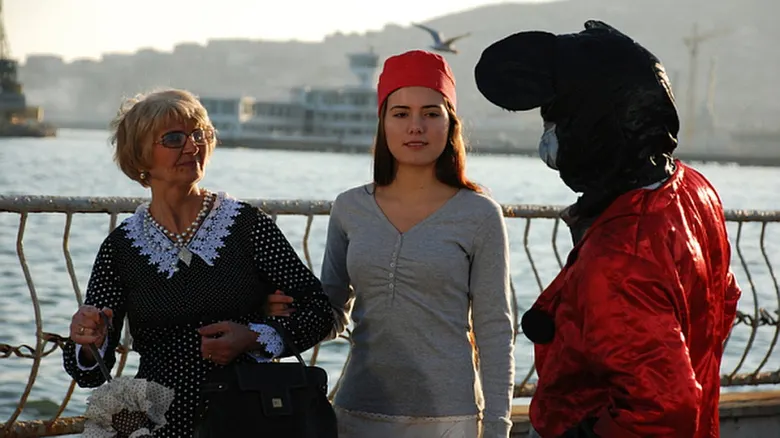 Qo'g'irchoqlar (2010)